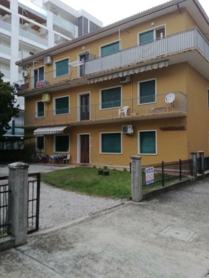 Villa Luigina Bibione Exterior foto